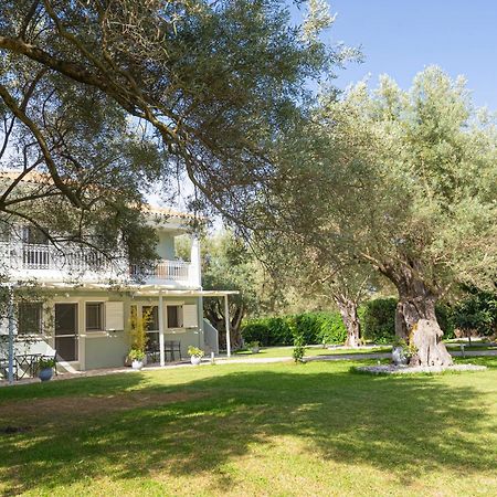 Elaia - Apartments & Studios Lefkada City Bagian luar foto