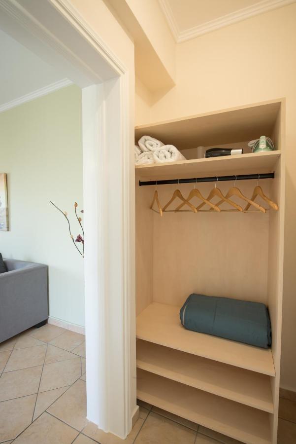 Elaia - Apartments & Studios Lefkada City Bagian luar foto