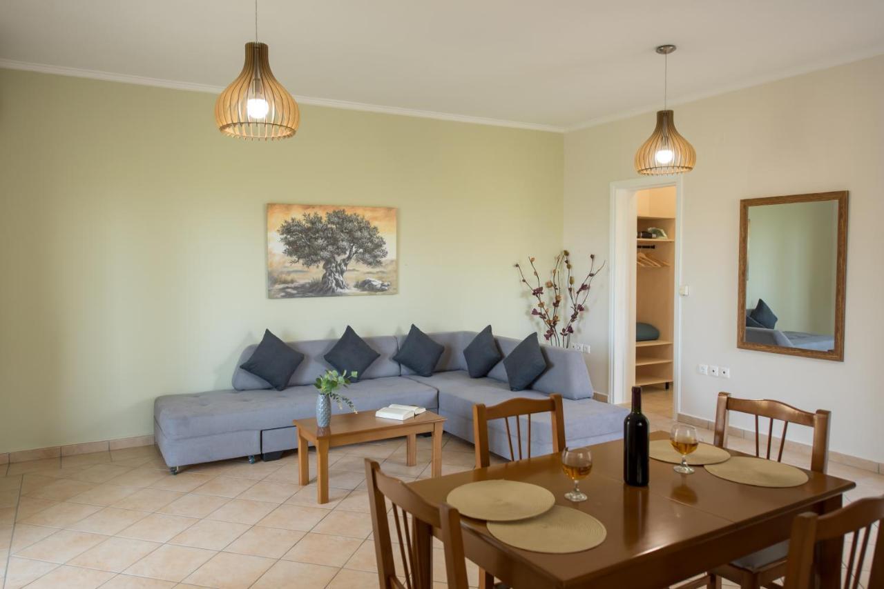 Elaia - Apartments & Studios Lefkada City Bagian luar foto
