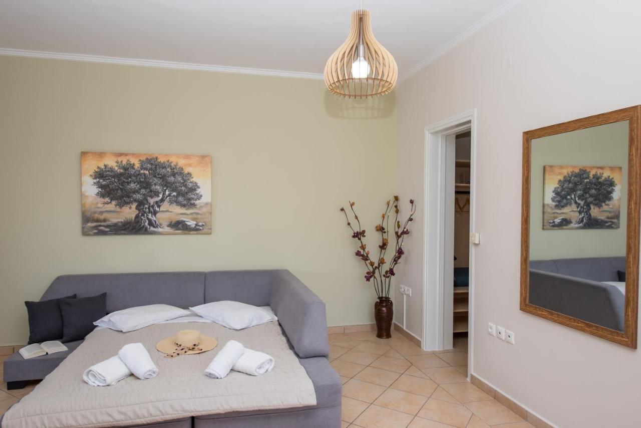 Elaia - Apartments & Studios Lefkada City Bagian luar foto