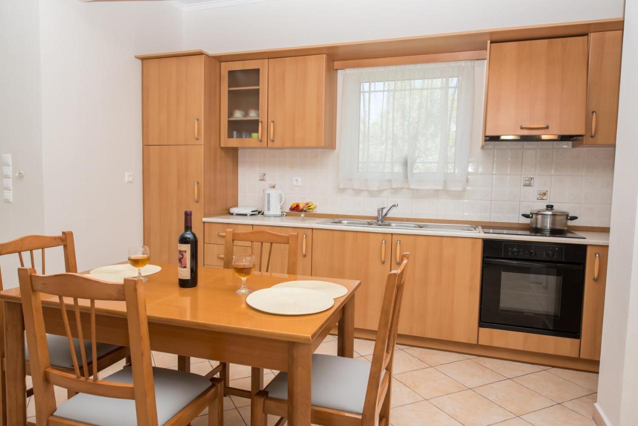 Elaia - Apartments & Studios Lefkada City Bagian luar foto