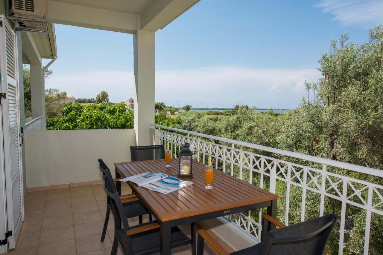 Elaia - Apartments & Studios Lefkada City Bagian luar foto