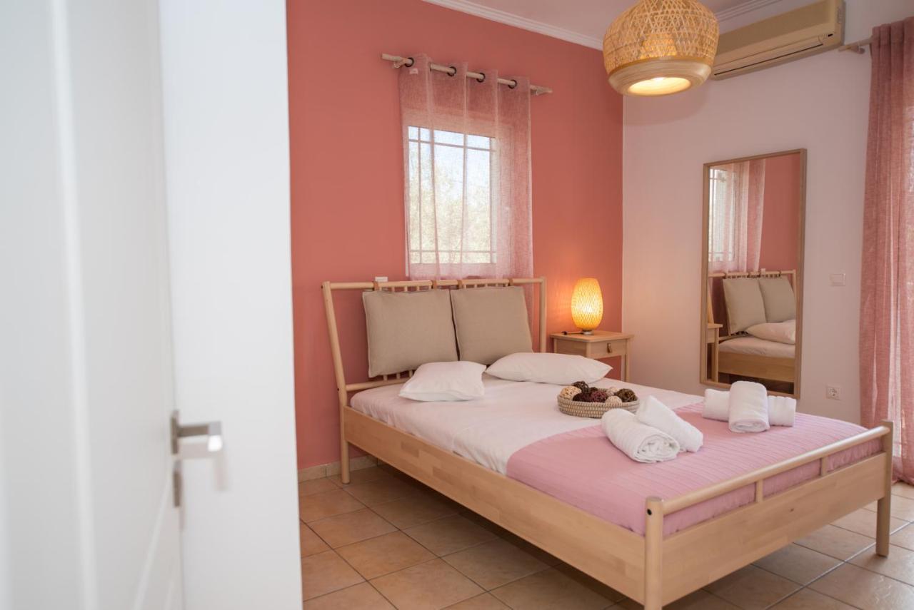 Elaia - Apartments & Studios Lefkada City Bagian luar foto